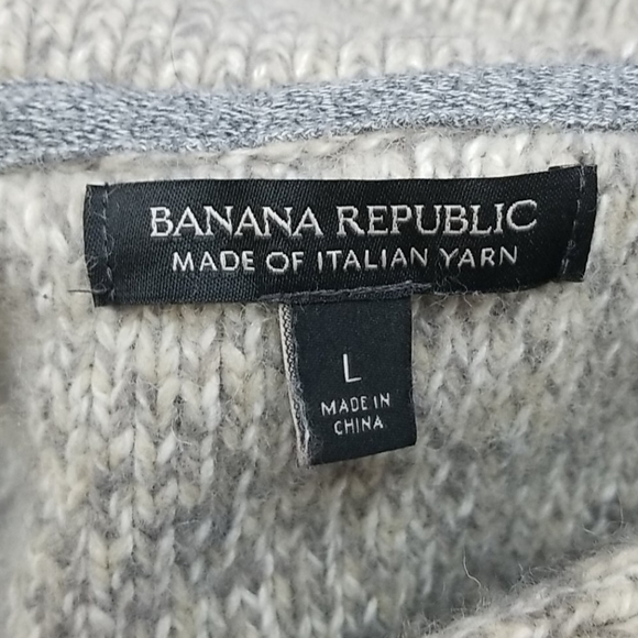 Banana Republic Wool Blend Cable Knit Sweater Cardigan Large - Picture 4 of 5